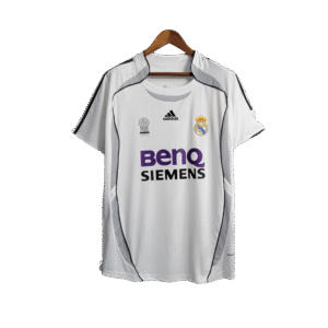 Camiseta Retro Real Madrid 2006/07